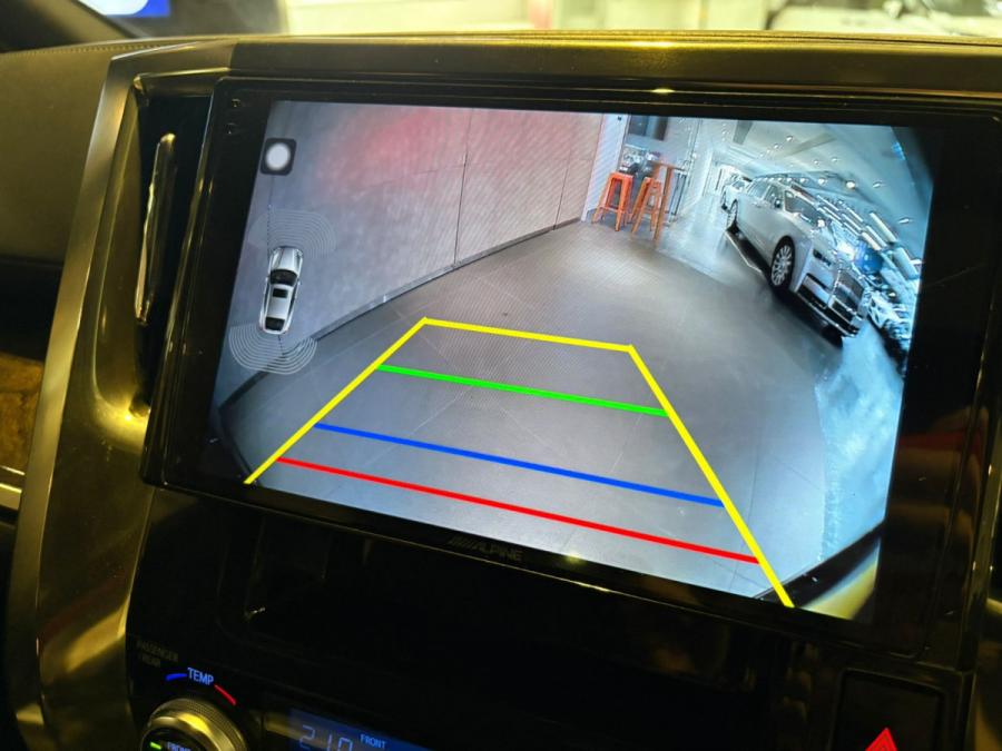 Alphard 3.5 Executive Lounge - Image 4